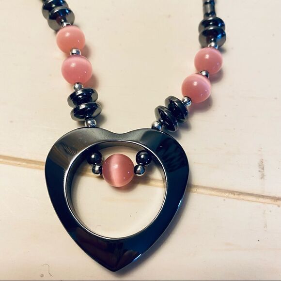 NEW 18” HEMATITE OPEN HEART W/ROSE QUARTZ STONE NECKLACE - Picture 12 of 14